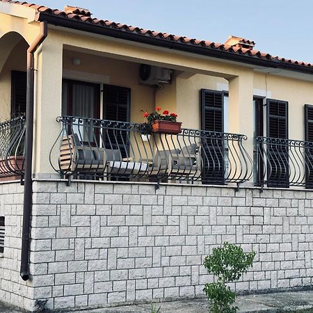Apartman Ostrea *** بالي المظهر الخارجي الصورة
